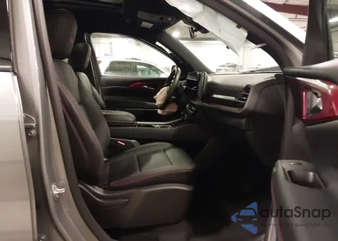 2025 Chevrolet Traverse Z71 from USA, damaged, VIN 1GNEVJRS0SJ214315